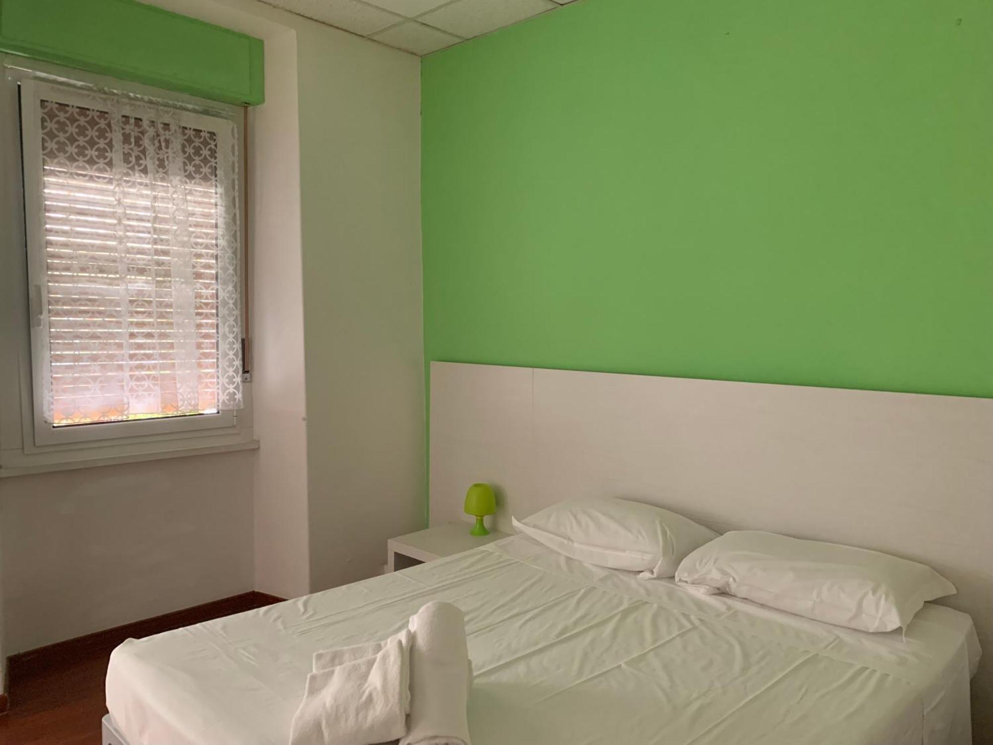 Smart Accomodation Hotel Trieste Bagian luar foto
