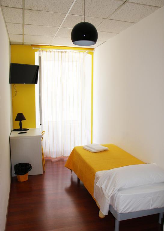Smart Accomodation Hotel Trieste Bagian luar foto